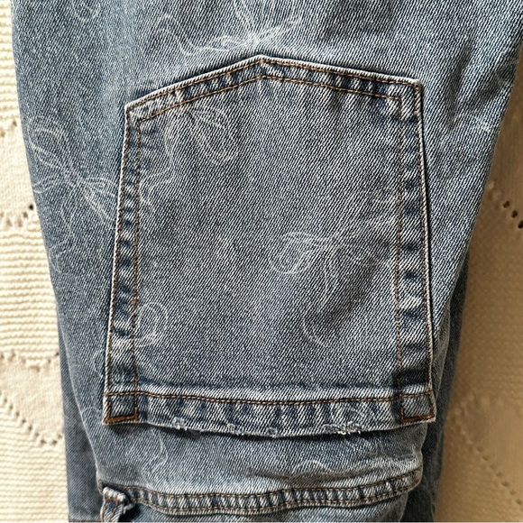 wild fable Denim - Blue Denim Bow High-Rise Straight Cut Jeans Size 4